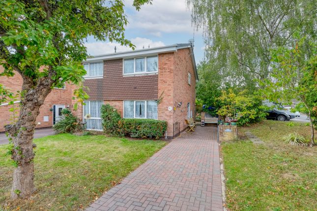 Donnington Close, Church Hill, B98 2 bed semi