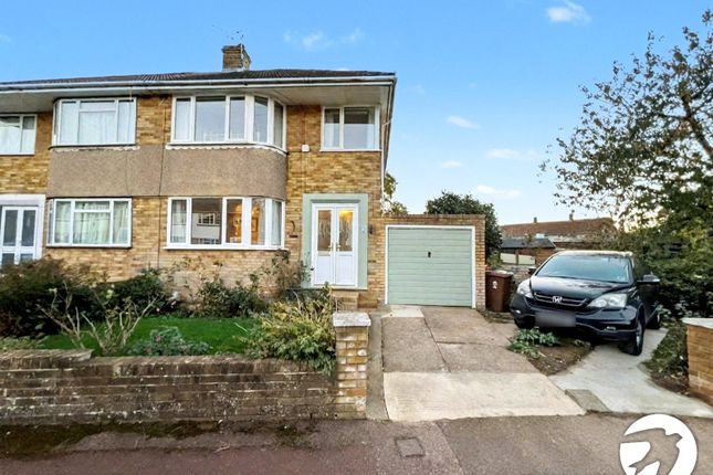 Berkeley Close, Rochester, Kent, ME1 3 bed semi