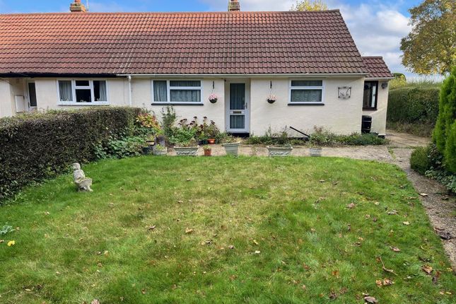 2 bedroom semi-detached bungalow for sale