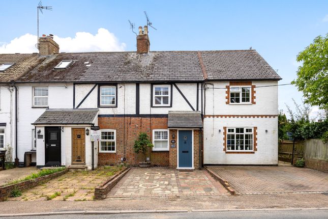 East Street, Rusper, RH12 2 bed terraced house for sale
