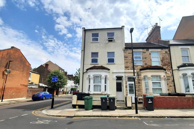 5 bed end terrace house