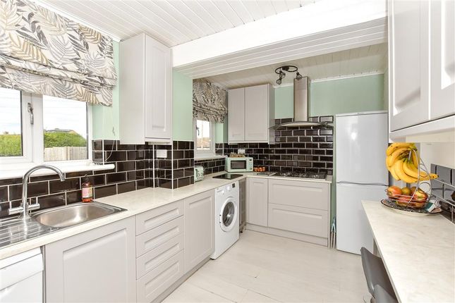6 bed semi-detached house