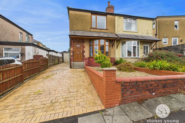 Avondale Avenue, Blackburn, BB1 2 bed semi