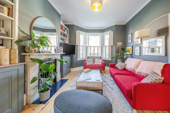 Thornbury Road, Brixton, London, SW2 3 bed terraced house for sale