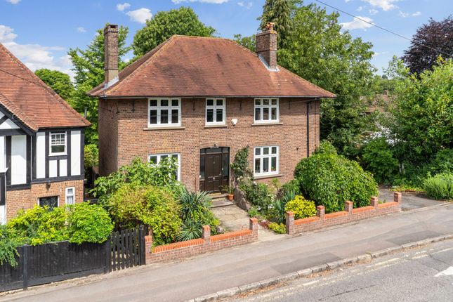 Station Road, Princes Risborough HP27 5 bed detached house for sale