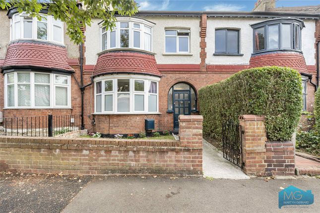 Clifton Road, London, N3 4 bed terraced house for sale