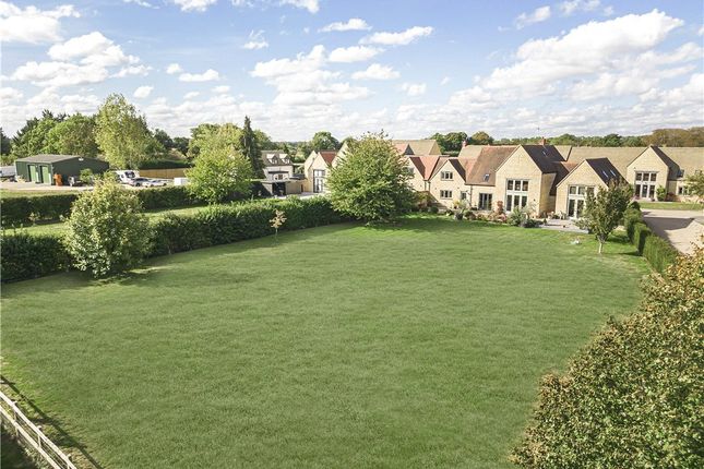 Ingleby Paddocks, Enslow, Kidlington... 4 bed semi