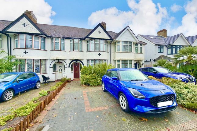 Rushgrove Avenue, London NW9 3 bed terraced house for sale