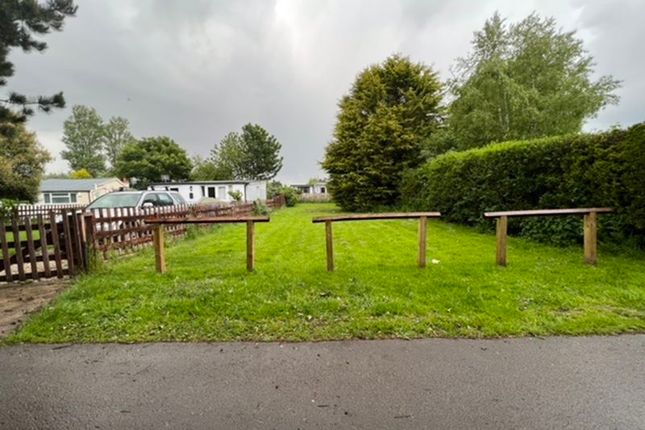 ST ANTONYS BANK, HUMBERSTON FITTIES Land for sale