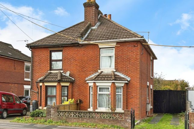 Hamble Lane, Southampton SO31 3 bed semi