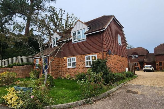 Tunbridge Wells Road, Mark Cross... 4 bed detached house for sale