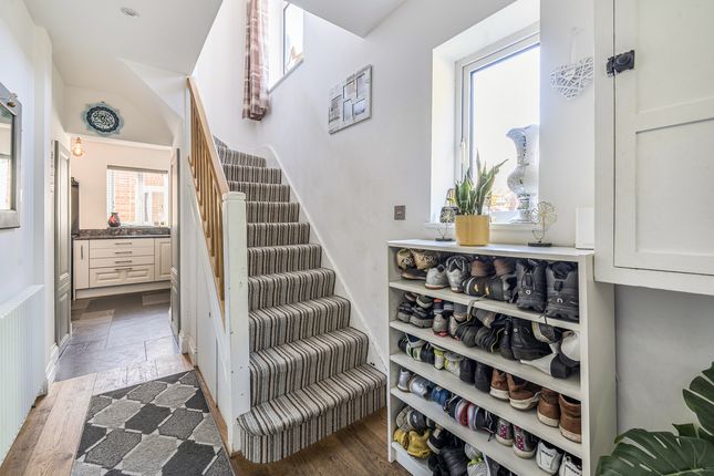 3 bed semi-detached house