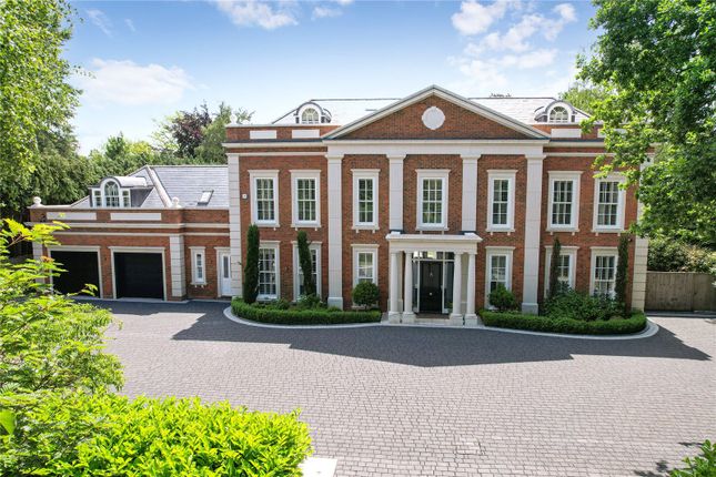 6 bedroom detached house for sale