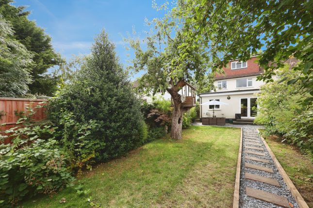 4 bedroom semi-detached house for sale