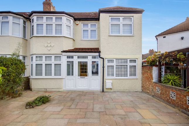 Broadlands Close, Enfield 4 bed end of terrace house for sale