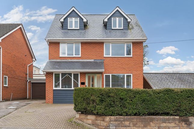 6 bedroom detached house for sale