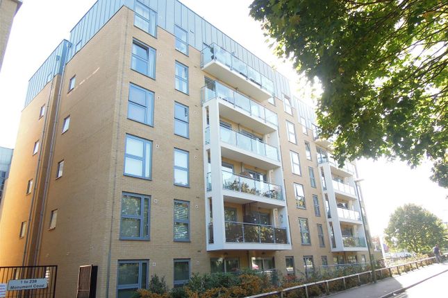 Monument Court, Woolners Way... 2 bed apartment for sale