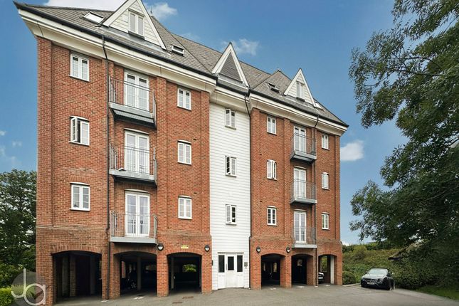 Hardie's Point, Colchester 1 bed flat for sale