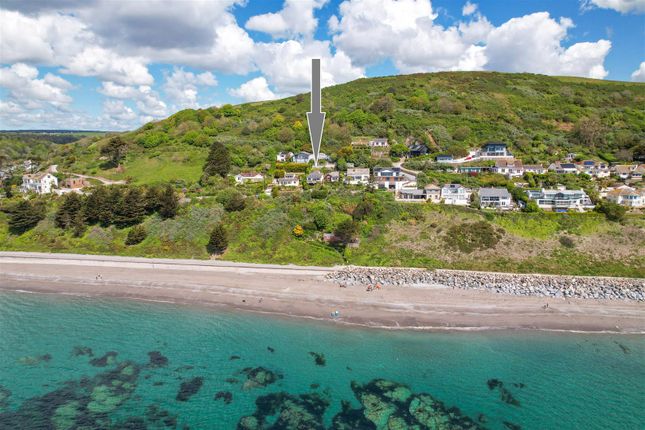 Torpoint PL11 3 bed detached bungalow for sale