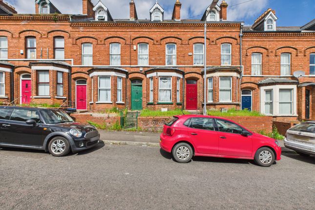 5 bed terraced house