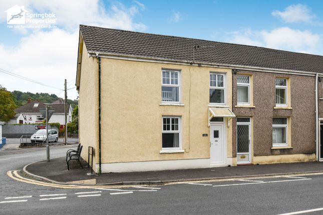 3 bedroom end of terrace house for sale
