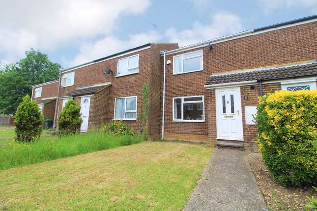 Northdale Close, Kempston, Bedford 2 bed terraced house for sale