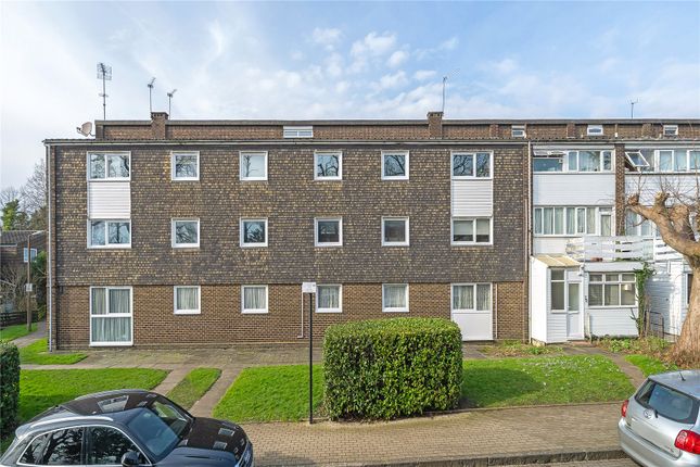 3 bedroom flat for sale