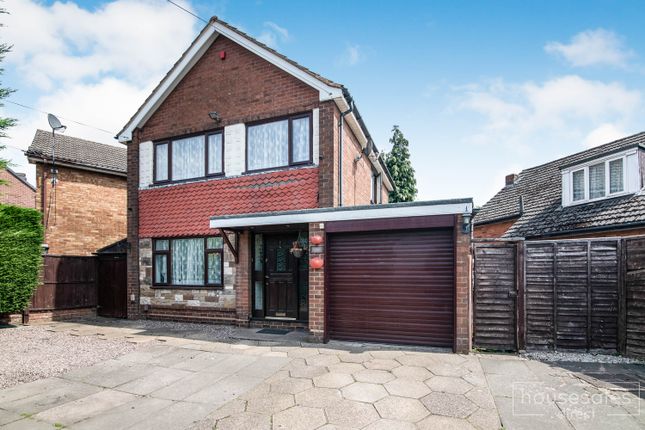 3 bed detached house