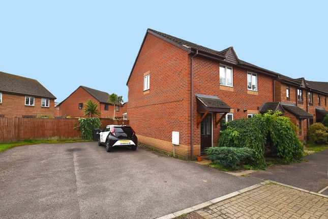 Gardenia Drive, Tiverton, Devon, EX16 2 bed semi