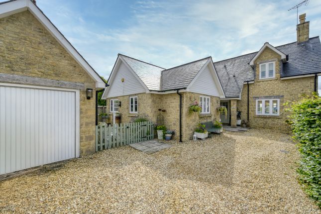 Courtfields, Latton 4 bed detached house for sale