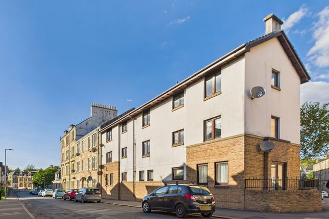 32 Ferguslie Walk, Flat 1/2, Paisley... 2 bed flat for sale