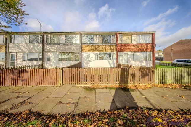 Eskdale Rise, Bradford BD15 3 bed terraced house for sale