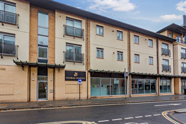 Holbrook Way, Swindon, SN1 2 bed apartment for sale