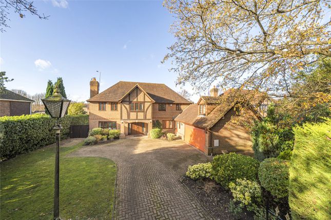 Snows Ride, Windlesham, Surrey, GU20 5 bed detached house for sale