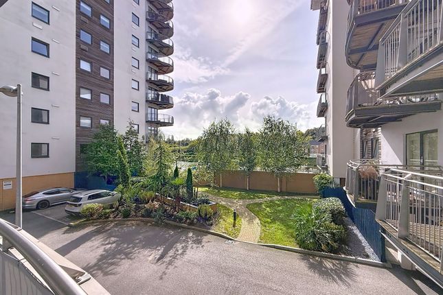 Watkiss Way, Cardiff, CF11 2 bed apartment for sale