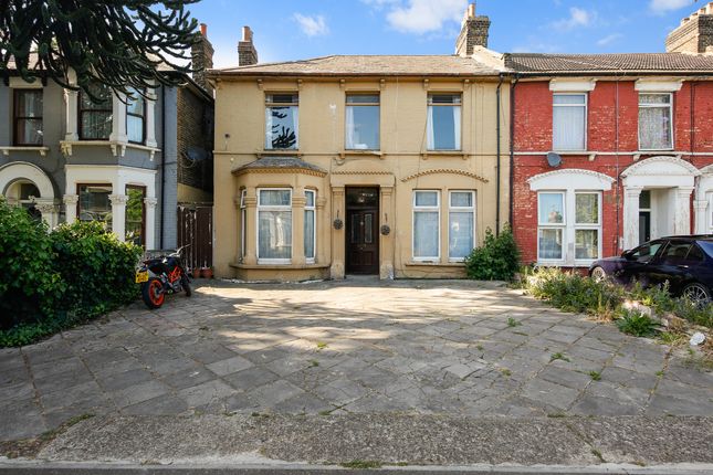 Hampton Road, E7 4 bed end of terrace house for sale