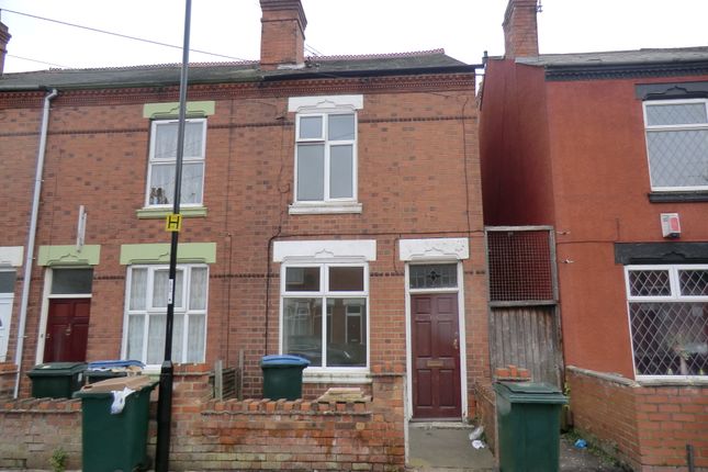 4 bedroom end of terrace house for sale