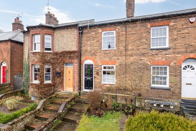 Western Road, Tring HP23 2 bed terraced house for sale