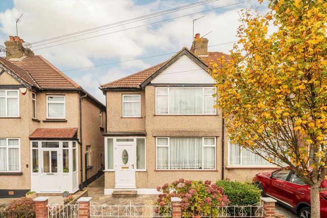 Beresford Avenue, London W7 3 bed semi
