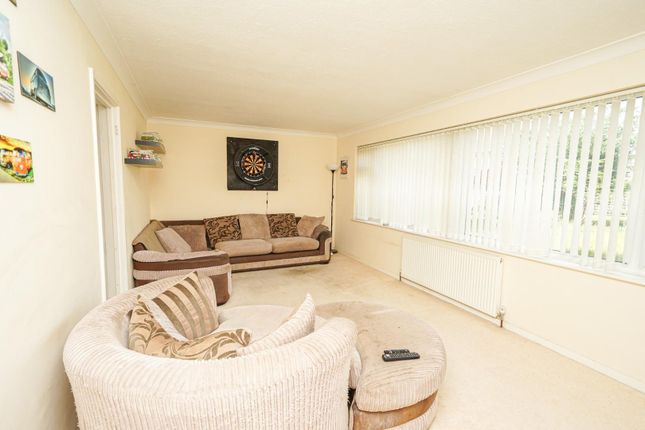 Wentworth Drive, Leighton Buzzard 3 bed semi