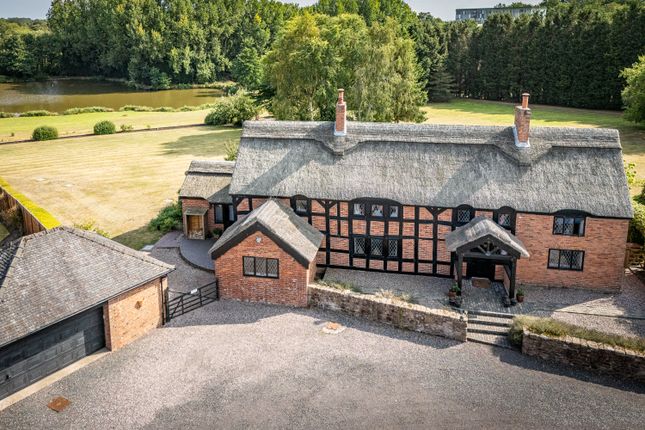 Palins Farm, Knighton 3 bed detached house for sale