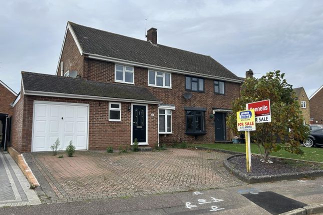 Hornbeam Close, Larkfield, Aylesford 3 bed semi