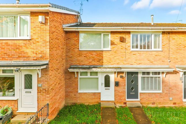 Cricketers Close, Pontefract WF7 2 bed terraced house for sale
