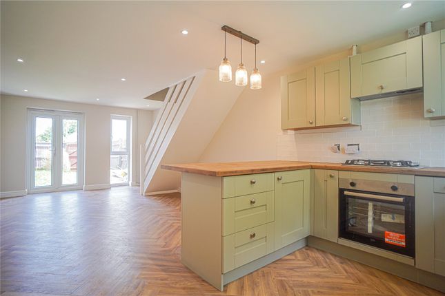 Berenger Close, Old Town, Swindon... 2 bed terraced house for sale