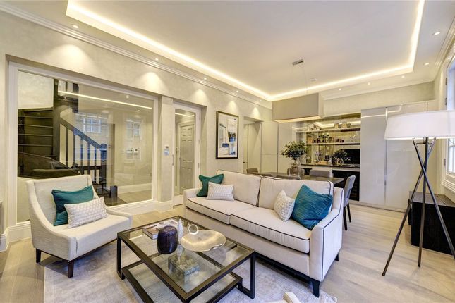 Montagu Square, London W1H 3 bed house for sale