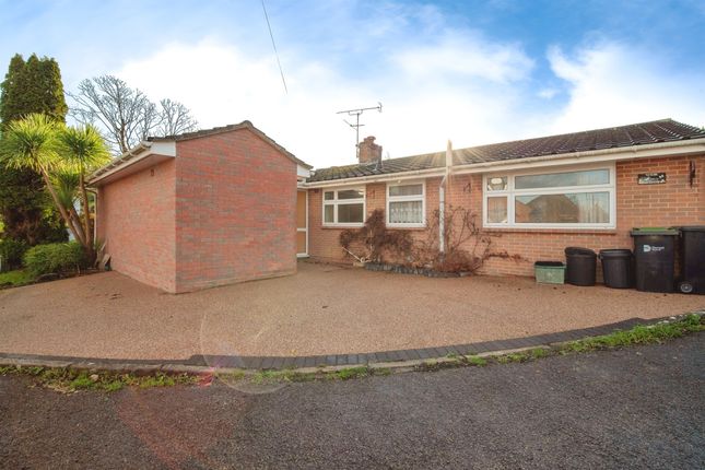 4 bedroom detached bungalow for sale