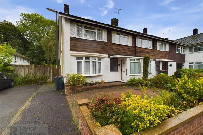 Gossops Green, Crawley 4 bed end of terrace house for sale