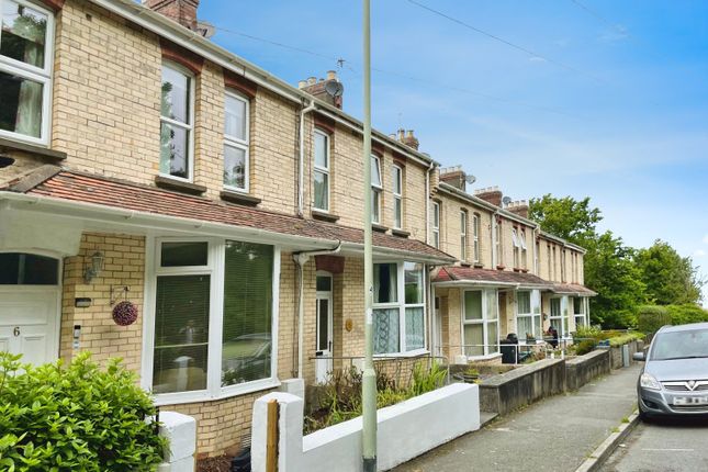 Broad Park Crescent, Ilfracombe, Devon 3 bed terraced house for sale