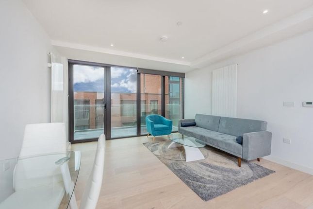 Echo Court, Royal Wharf, E16 1 bed apartment for sale