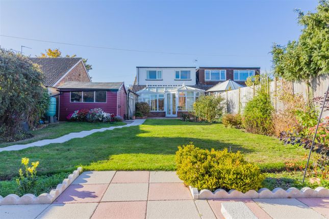3 bedroom semi-detached bungalow for sale